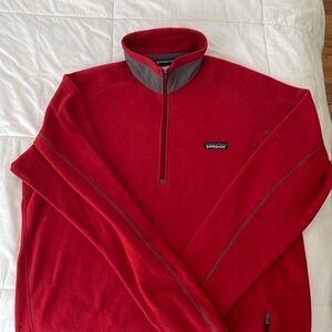 Men’s Patagonia size large fleece pullover